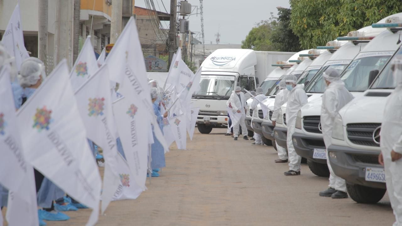 Presidente destaca labores de atención rápida a habitantes de Cobija contra la cuarta ola del COVID-19