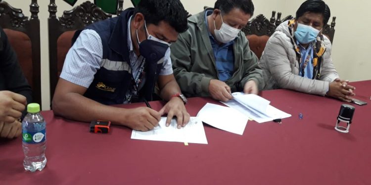 Gobierno beneficiará a 157 familias con viviendas en Sucre