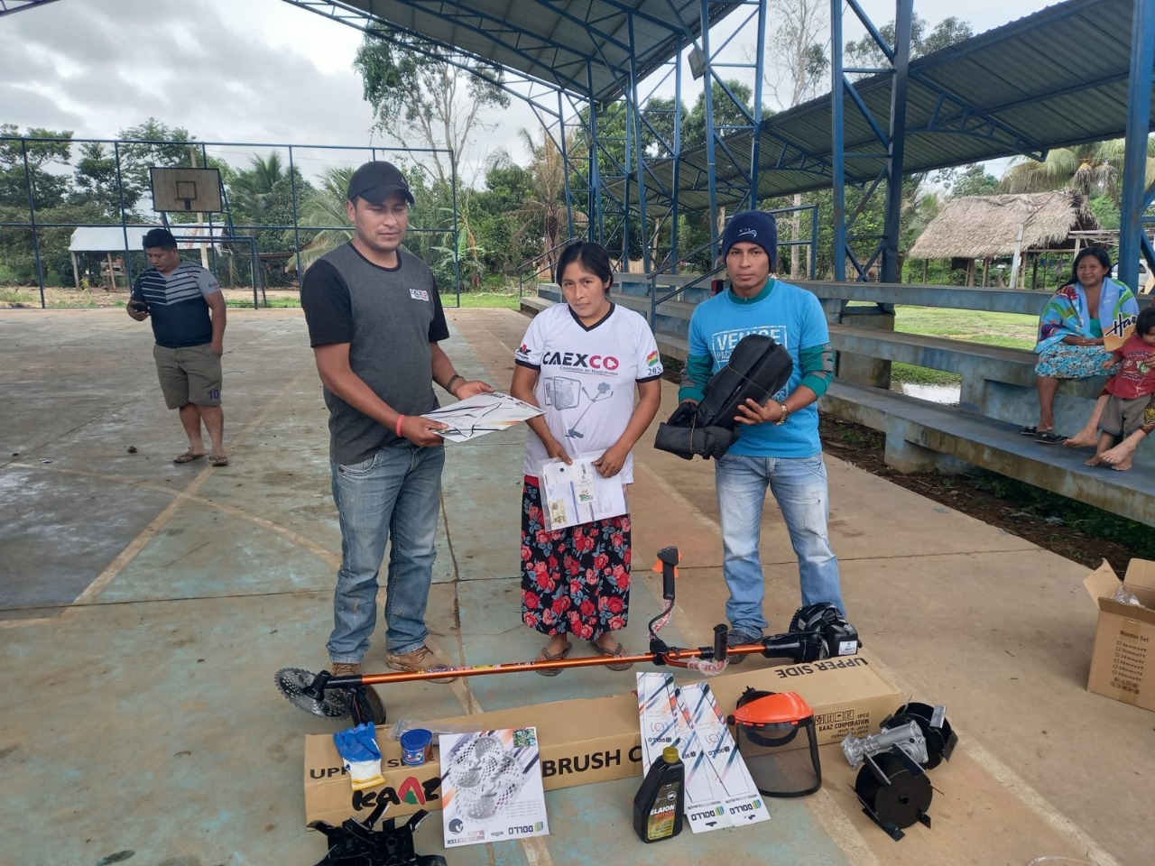 Pequeños agricultores de Beni se benefician con equipos tecnológicos para mejorar su producción