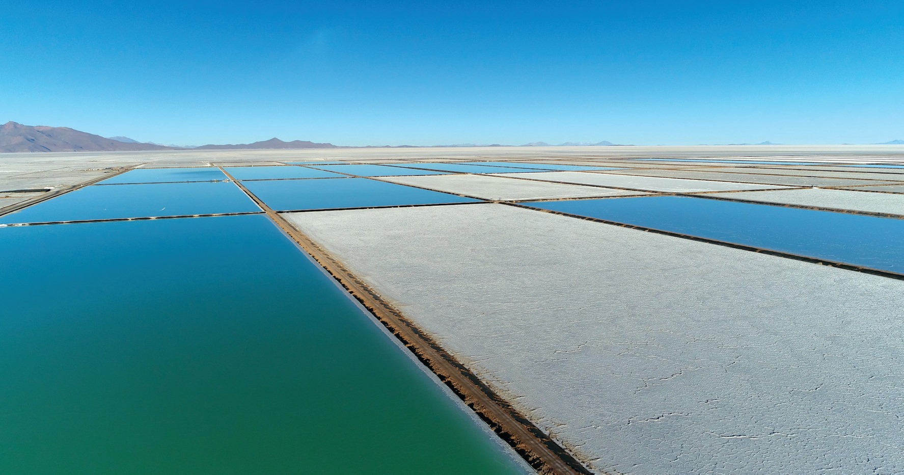 Rusia expresa su “predisposición total” de cooperar a Bolivia en proyectos en hidrocarburos, litio y tecnología nuclear