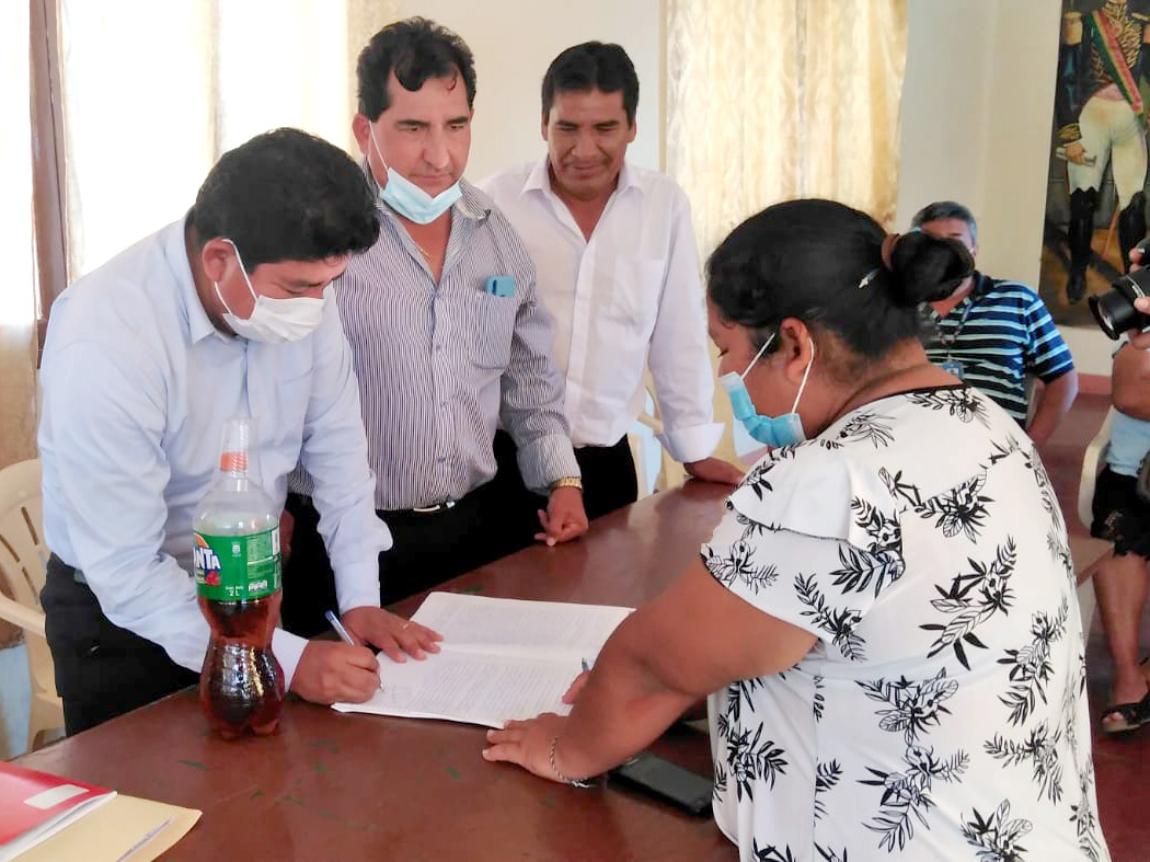 Obras Públicas y dirigencia de los valles cruceños acuerdan trabajo conjunto