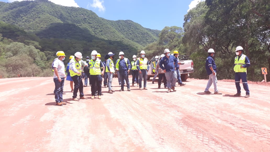 Inspección técnica a la carretera Tarija - Villamontes evidencia trabajo de la ABC
