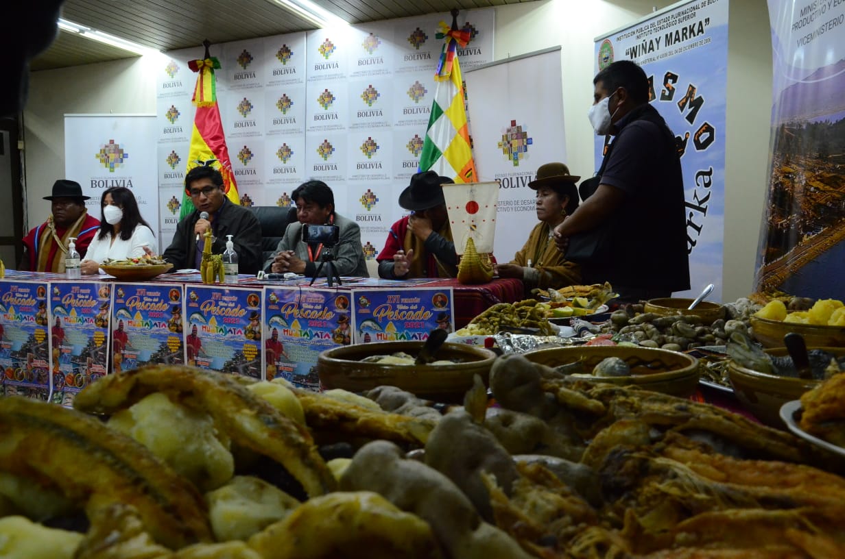 Invitan a la XVI versión de la “Feria del Pescado” en Huatajata, a orillas del lago Titicaca