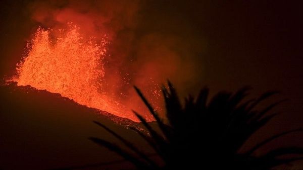 Ruptura en volcán de La Palma amenaza destruir zonas intactas