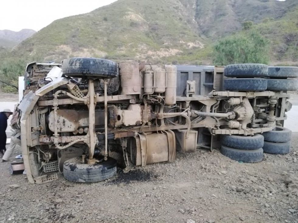Reportan cinco muertos y tres heridos en accidente en la carretera Oruro-Pisiga