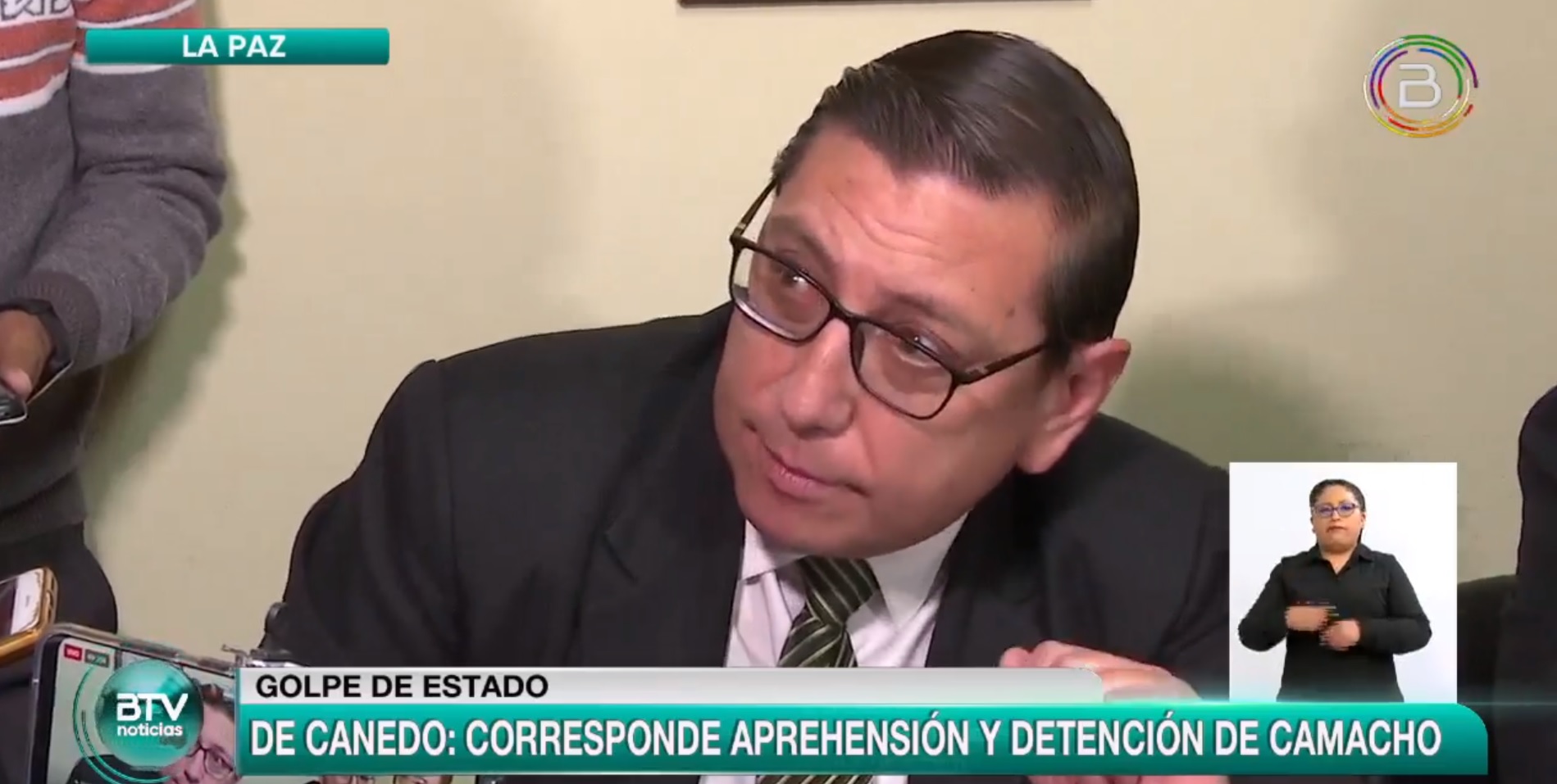 Jeanine Áñez empieza a dar nombres: Su abogado sugiere la aprehensión de Luis Fernando Camacho