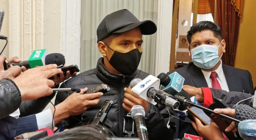 Presidente del Senado convoca a la unidad a los gobernadores electos