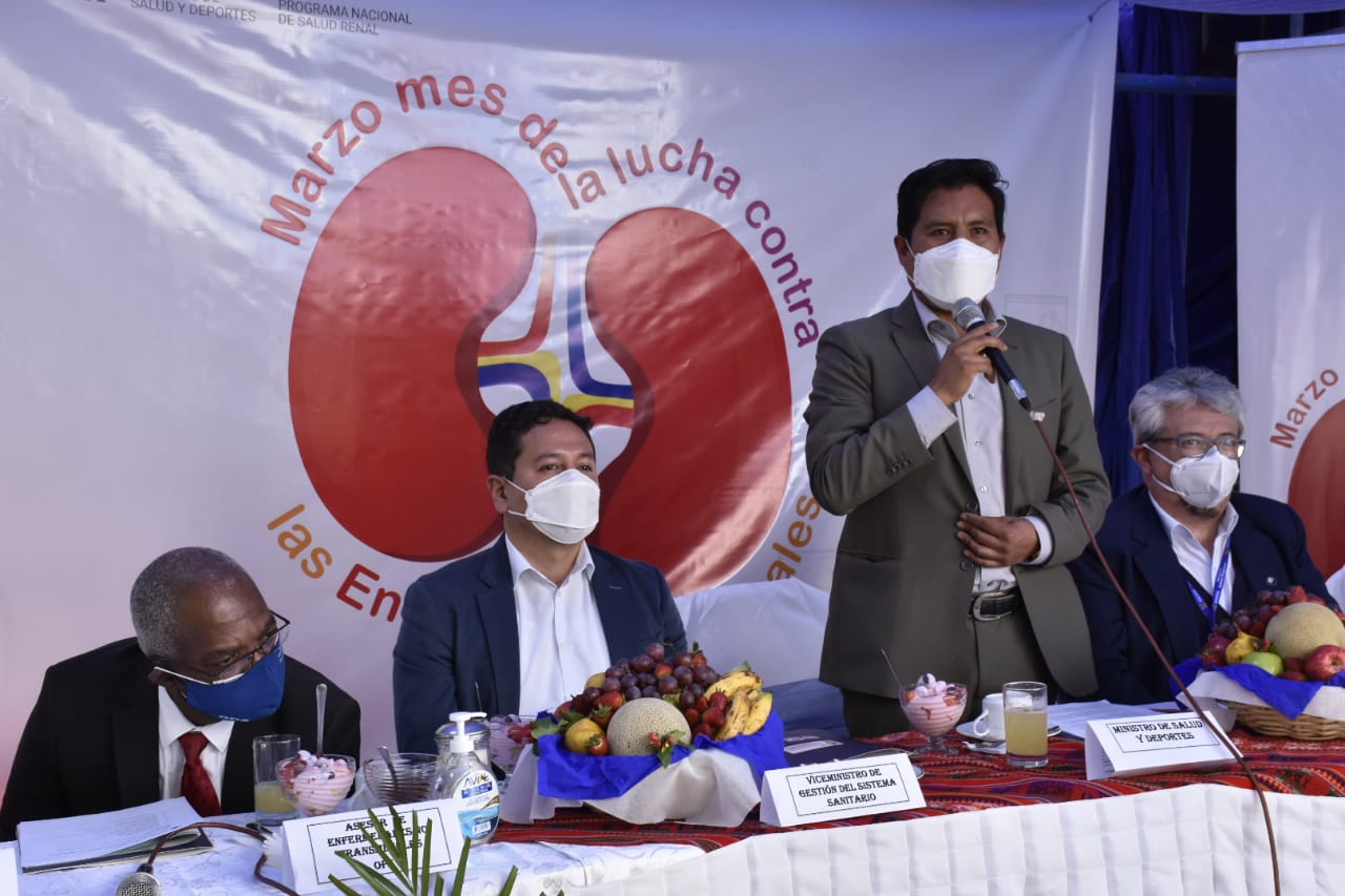 Gobierno destina más Bs 300 millones cada año para el área de salud renal
