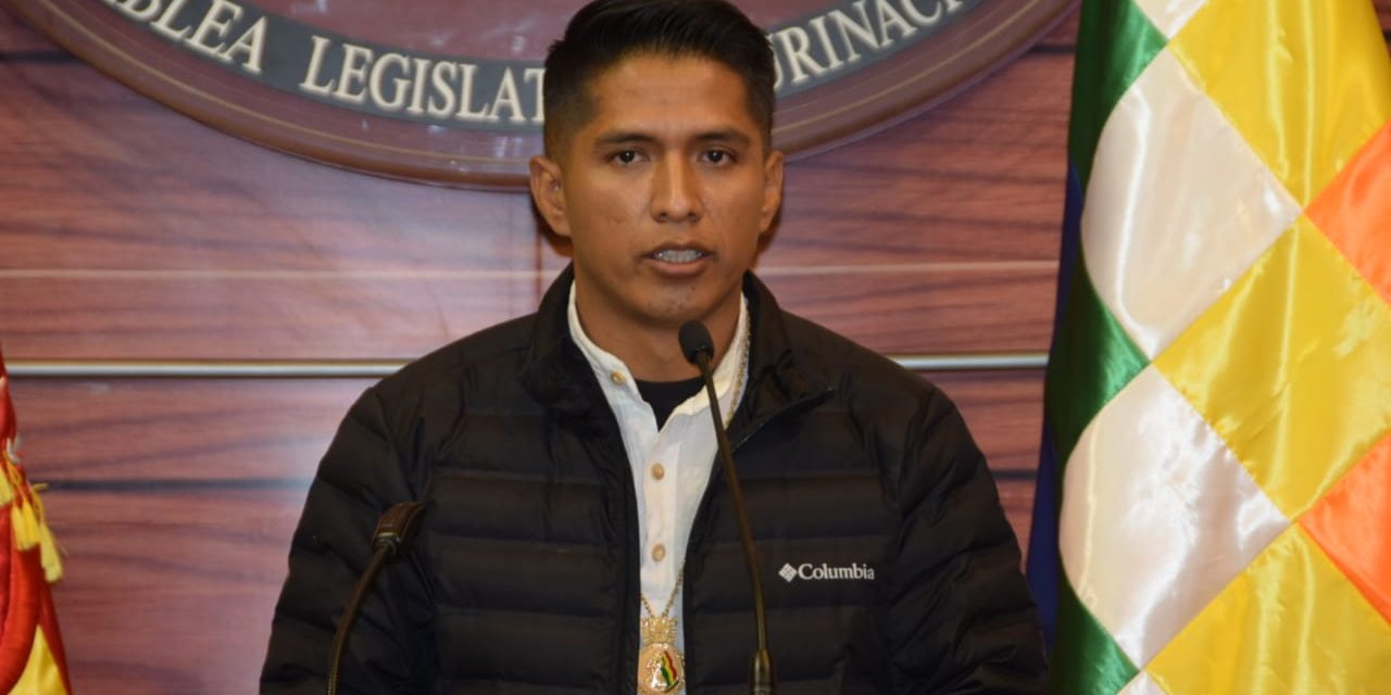 Presidente del Senado denuncia que la intención de la oposición es apostar al desgaste y a la desestabilización del gobierno