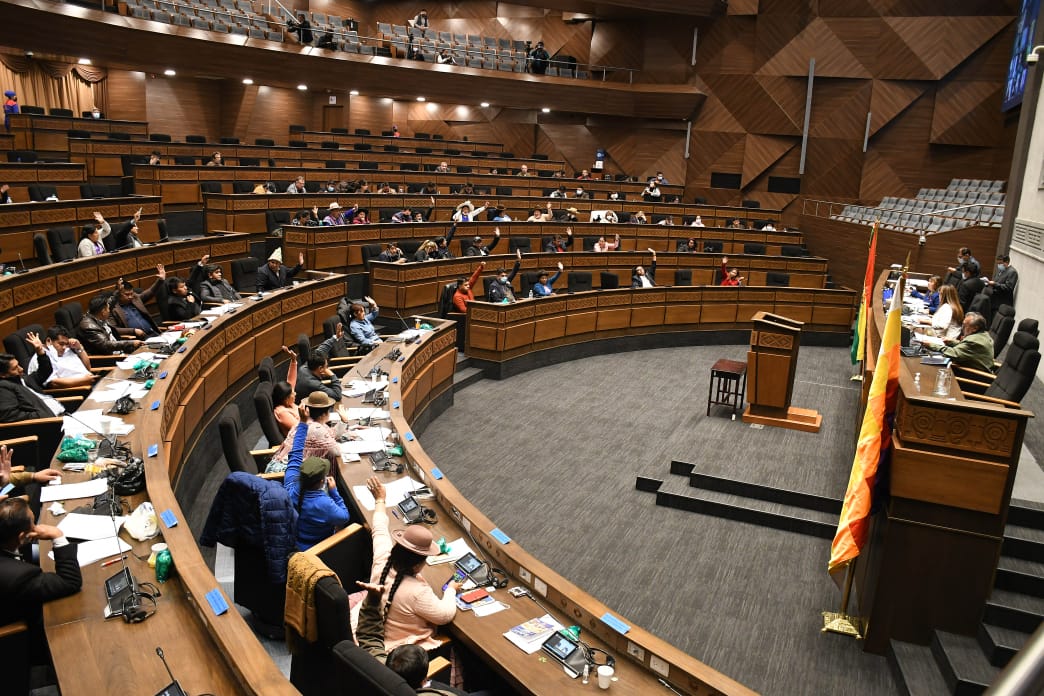 Diputados sanciona Ley de Ascensos de las Fuerzas Armadas