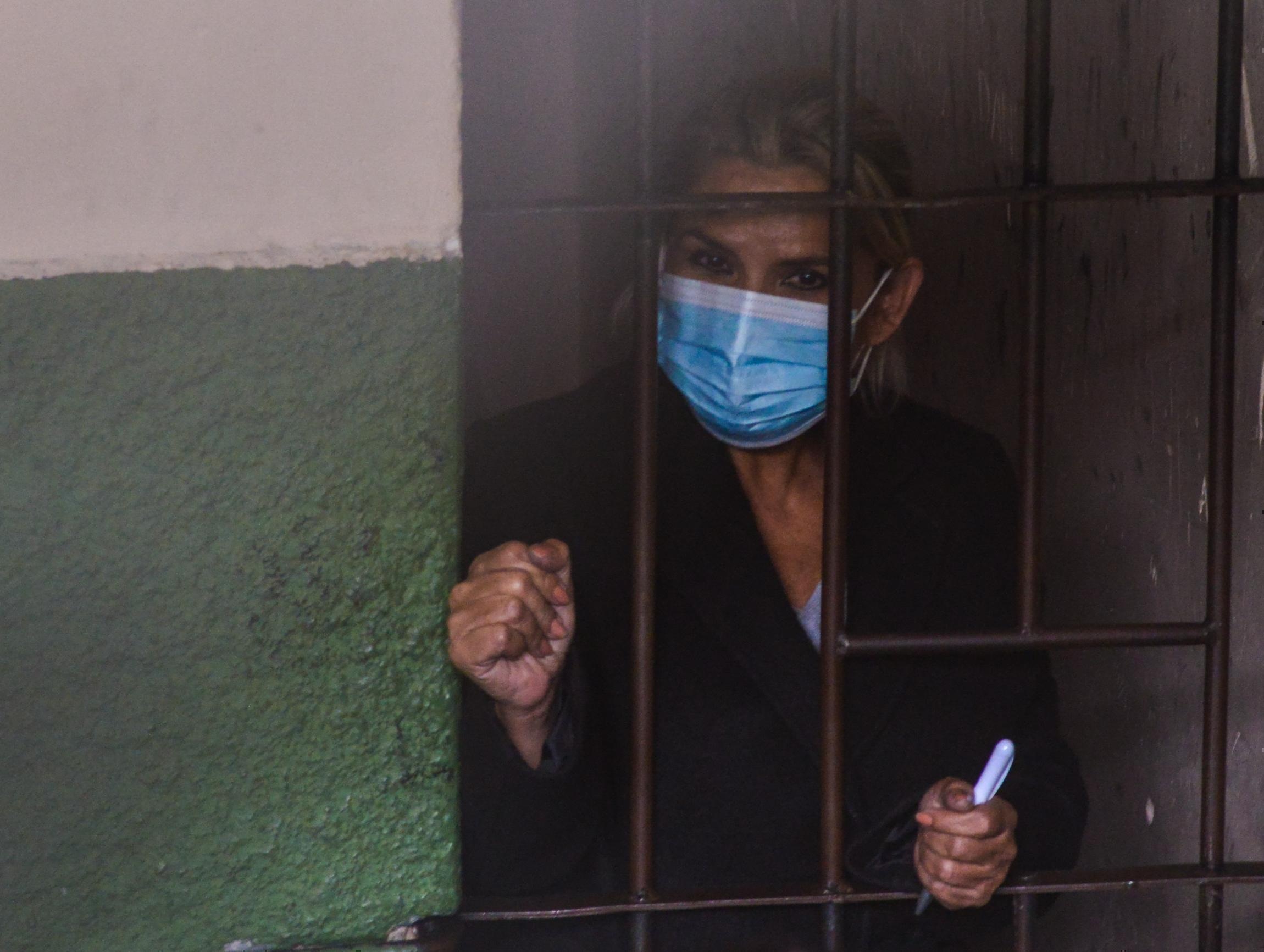 Ministerio de Justicia presenta cuatro acusaciones de juicio de responsabilidades contra Áñez