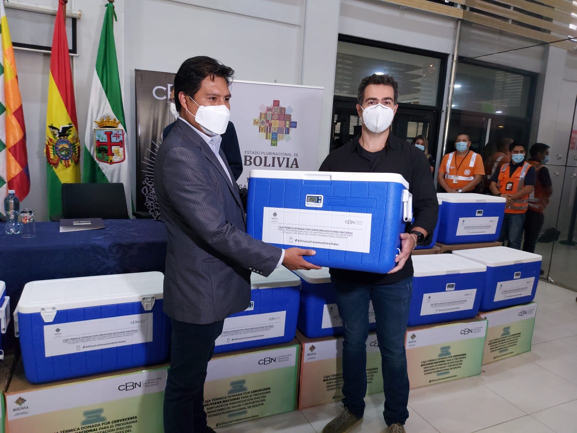 Ministerio de Salud recibe donación de 500 conservadores de frío para vacunas contra el COVID-19