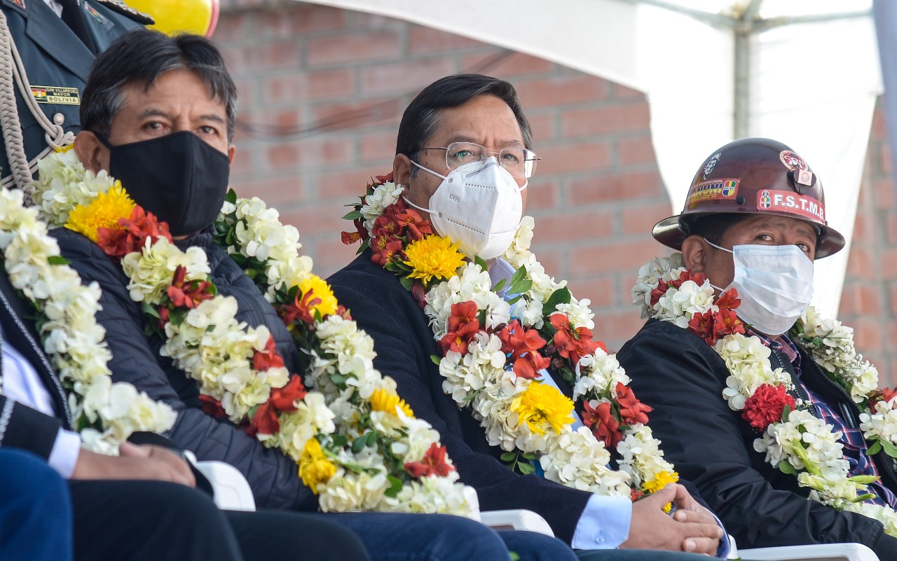 COB incorpora como afiliados al presidente Arce y al vicepresidente Choquehuanca