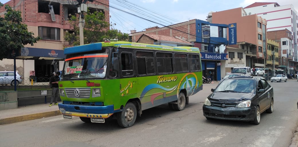 Fracasa paro del transporte: Normalidad en cinco departamentos y cumplimiento parcial en cuatro
