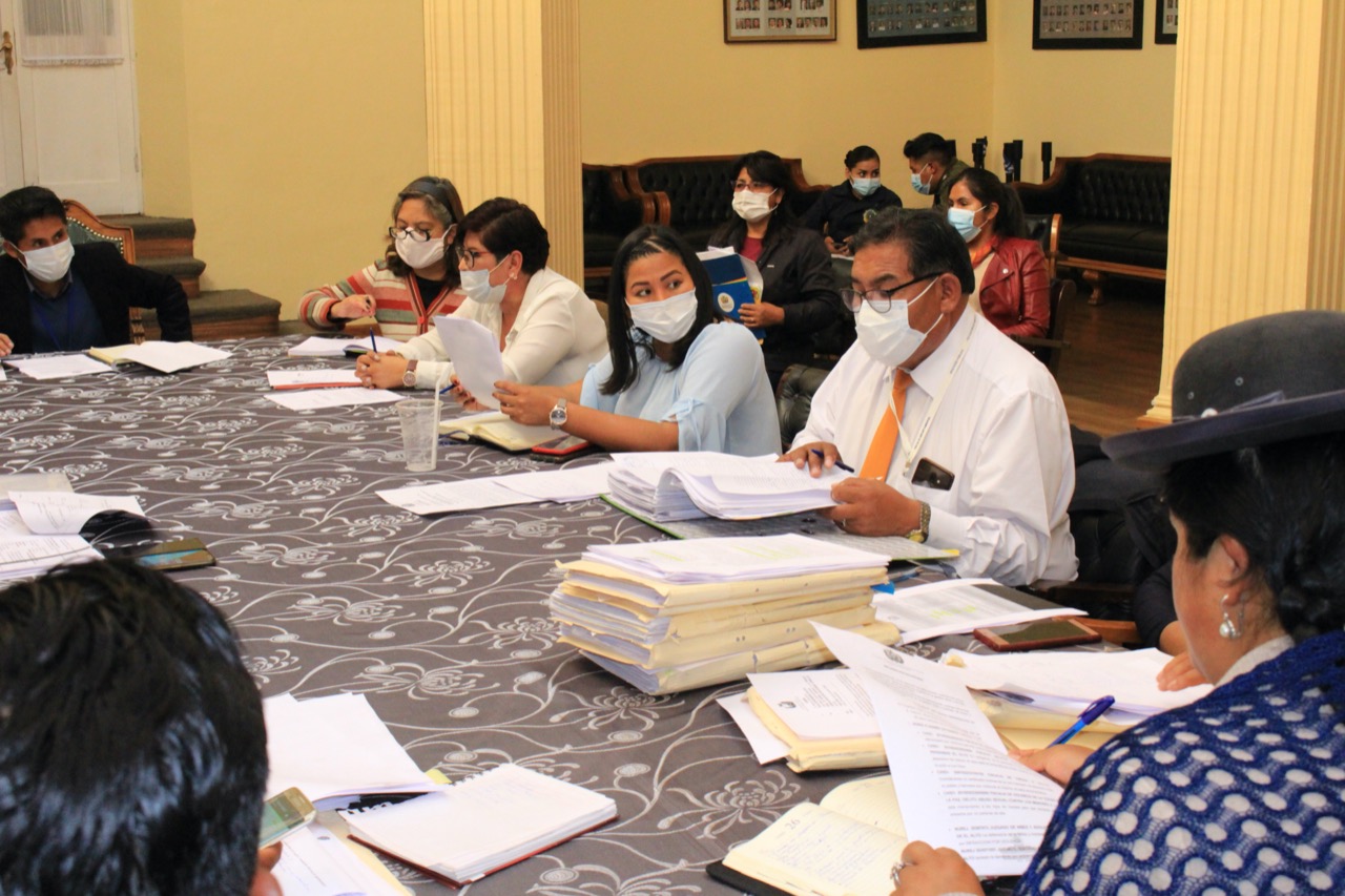 Comisión Mixta envía petición de informe sobre presunto feminicida que fue encontrado paseando y sin manillas