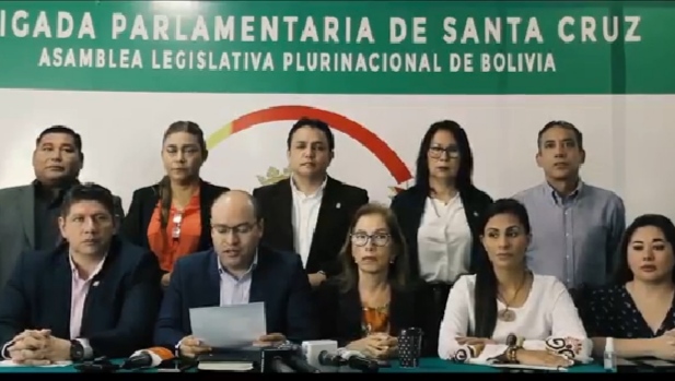 Ítems fantasmas: Bancada de Creemos pasa de un “silencio cómplice” a denunciar persecución política