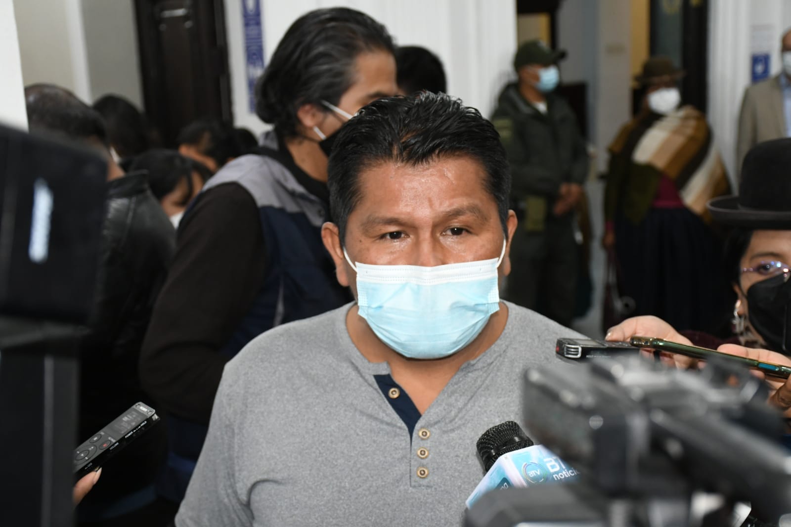 Diputado Huanca solicita informe sobre avance del proceso contra el exministro de facto Víctor Hugo Zamora