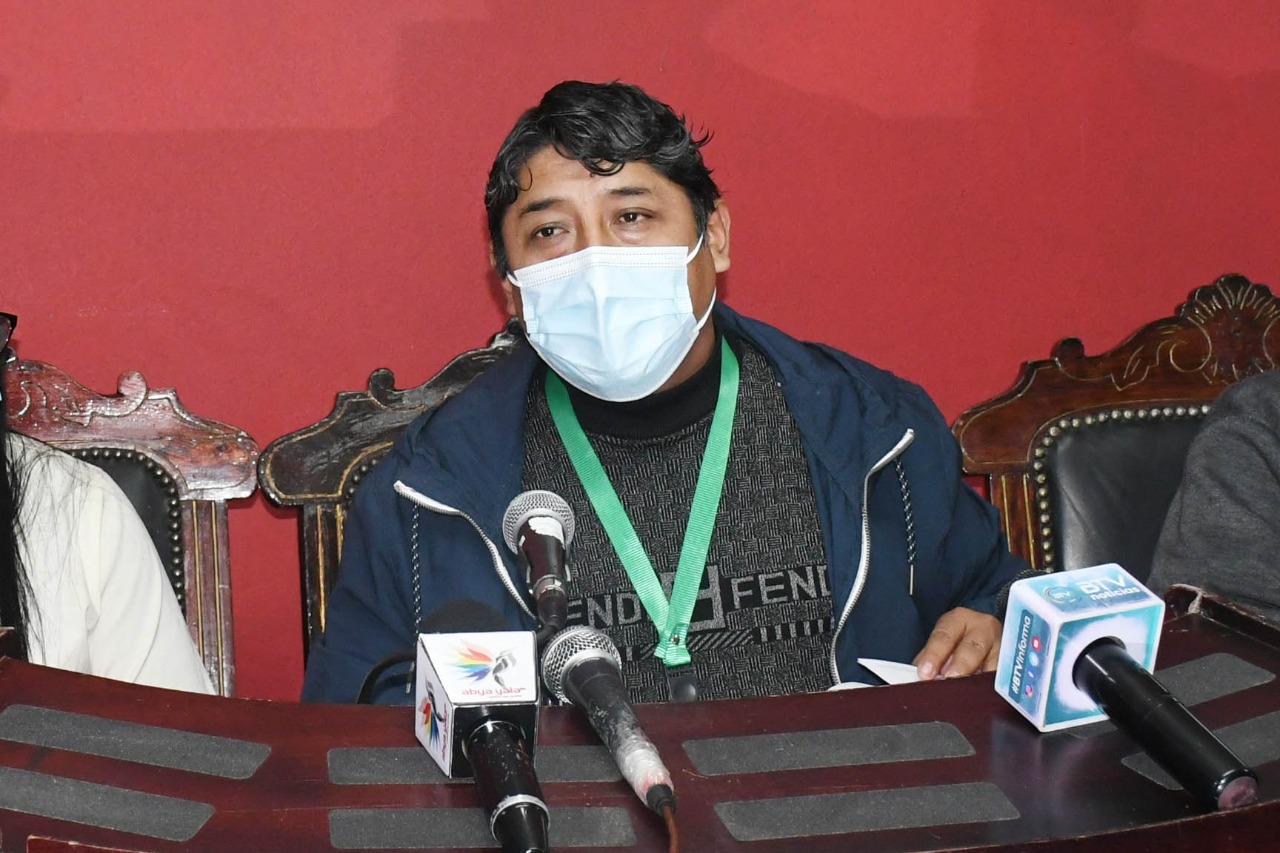 Denuncian a fundación Éxodo por estafa en construcción de viviendas solidarias