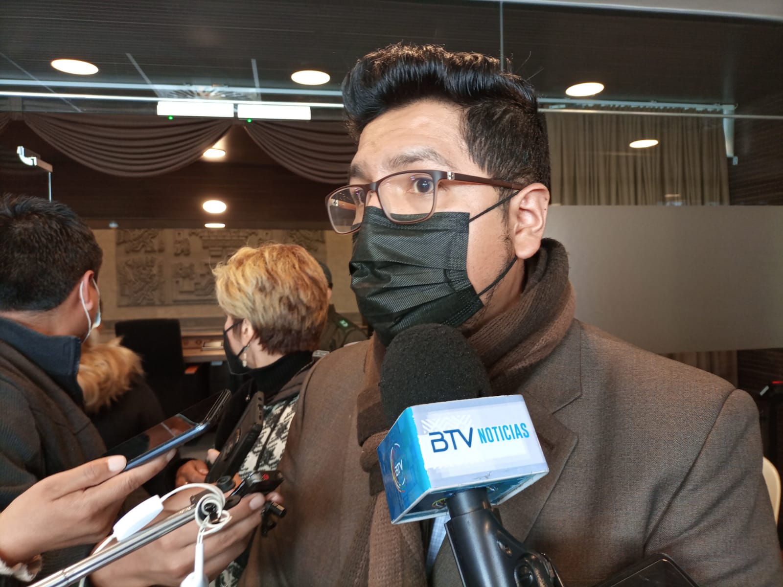 Diputado: Políticas sociales aplicadas por el Gobierno incidieron en reducción de la pobreza