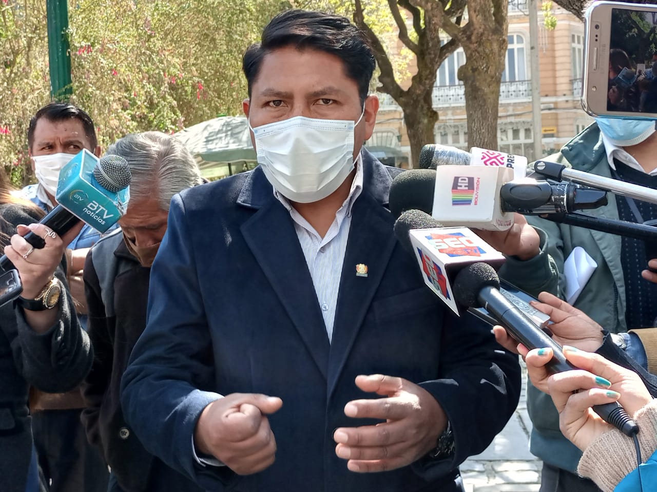 Diputado Angulo pide proceso disciplinario para legisladores de Creemos involucrados en el caso “ítems fantasmas”