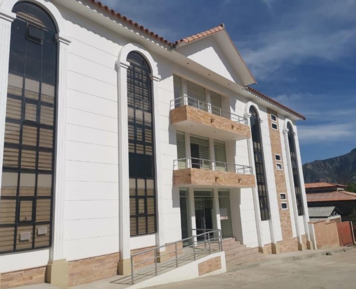 Icla cuenta con una moderna infraestructura que albergará a su gobierno municipal