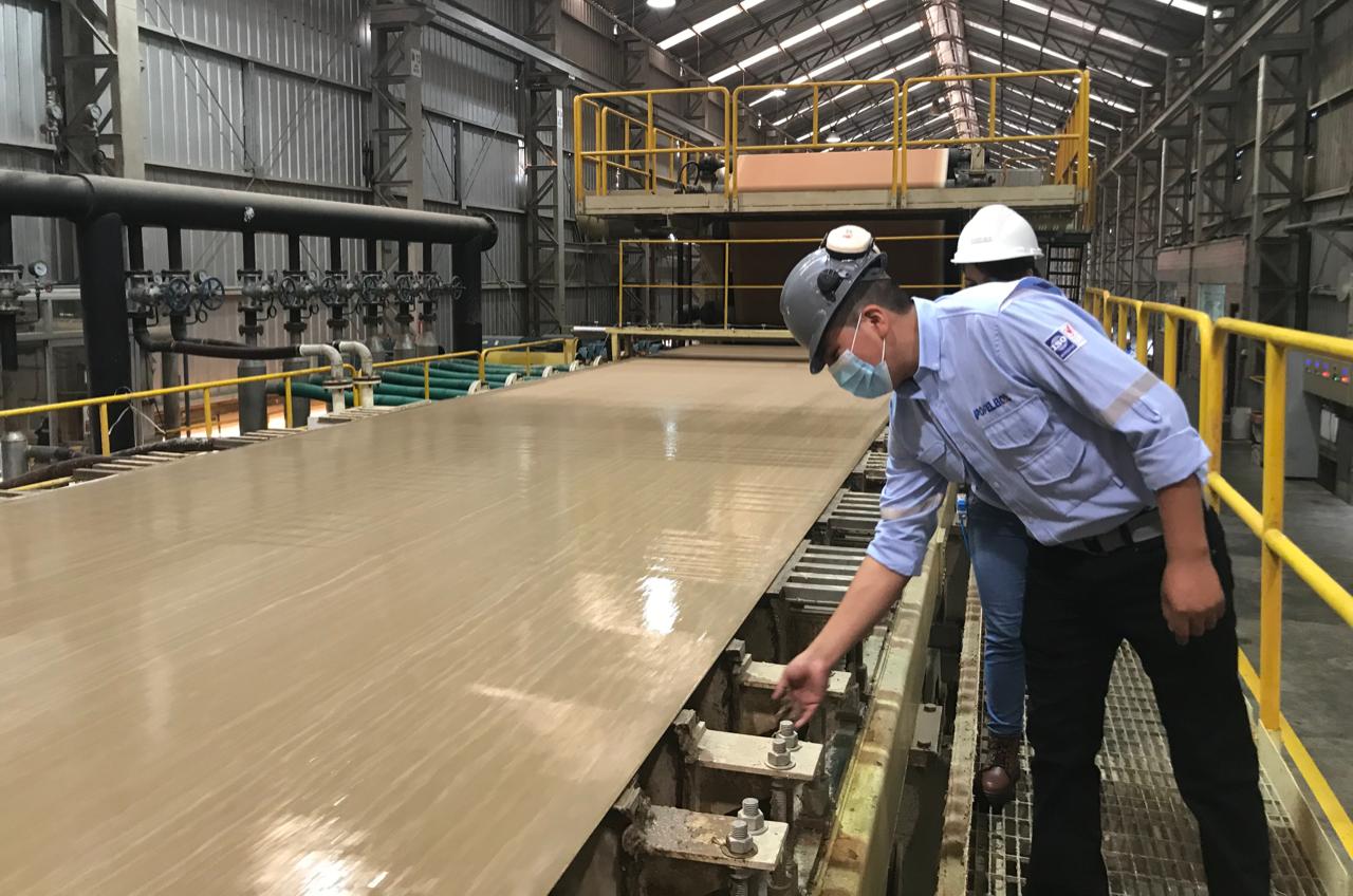 Presidente saluda al Sedem, que cumple 11 años fortaleciendo nuevas empresas para impulsar la producción y la industria boliviana