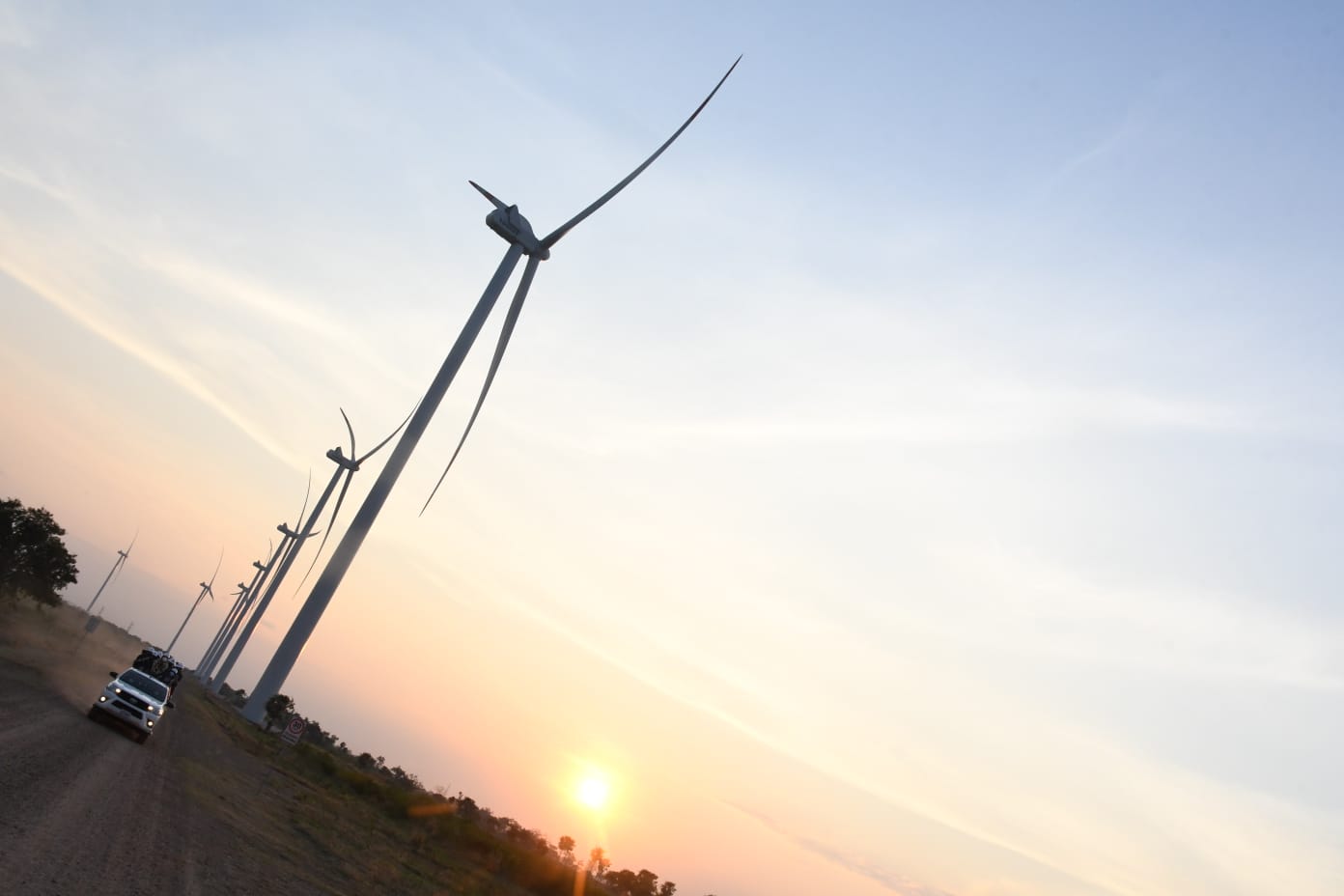 Gobierno entrega el Parque Eólico de San Julián con 39,6 MW de energía limpia para el desarrollo productivo de Santa Cruz