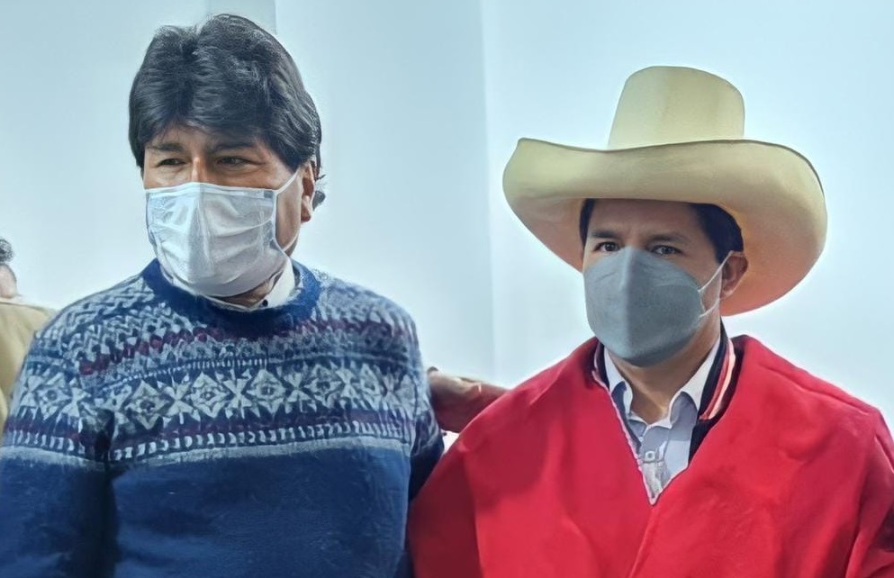 Evo Morales presenta el proyecto de América Plurinacional a Pedro Castillo