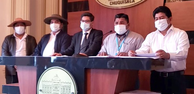 Gobierno difiere por seis años el pago de deuda de la empresa de agua potable y alcantarillado de Sucre