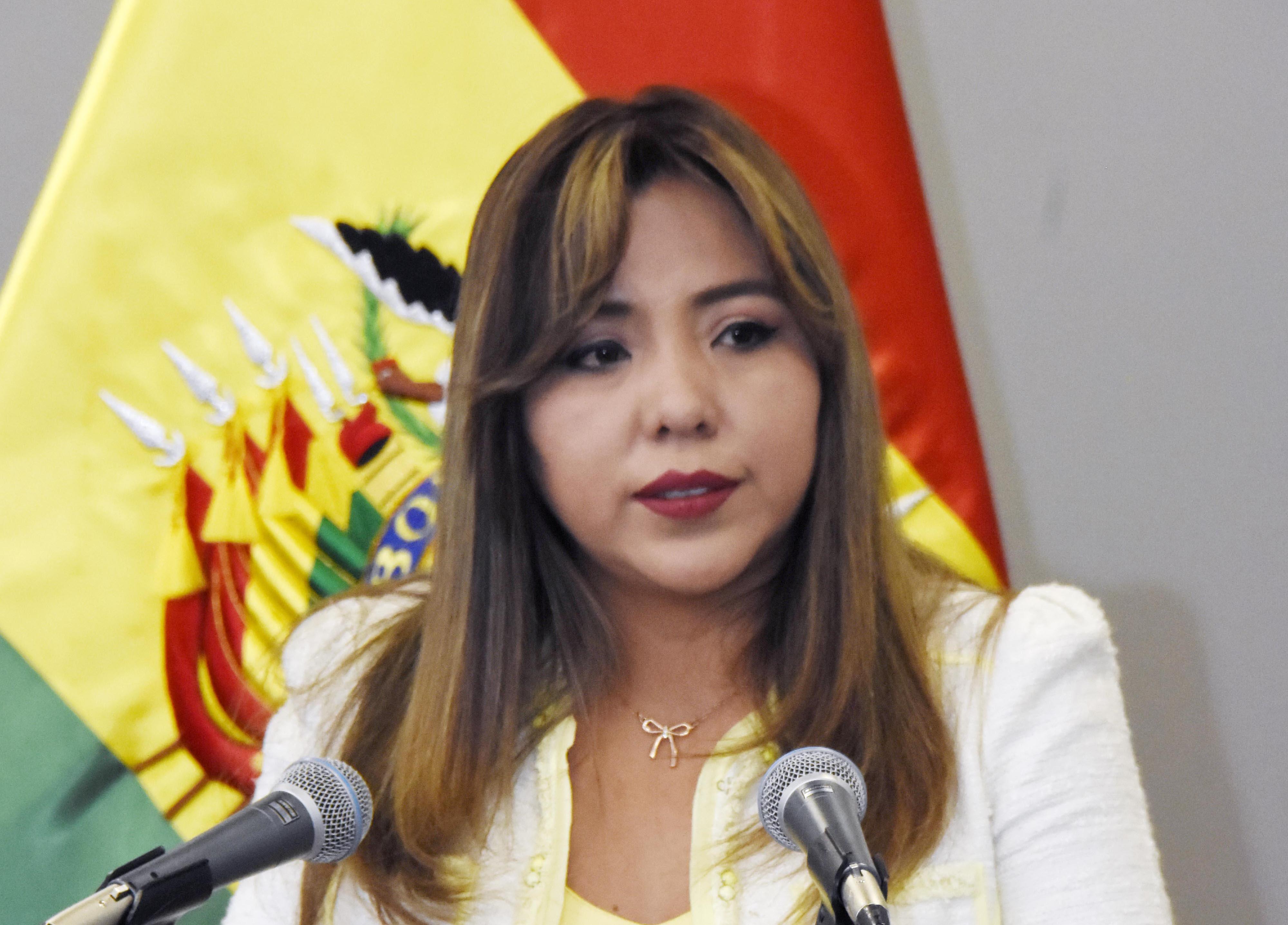 Viceministra Alcón asegura que la vacunación es efectiva en la lucha contra el COVID-19