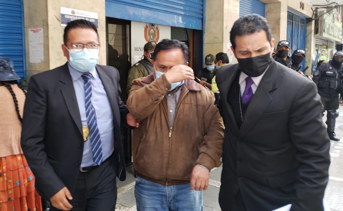 Ordenan cárcel por seis meses para juez acusado de liberar al 'Killer' y a feminicida