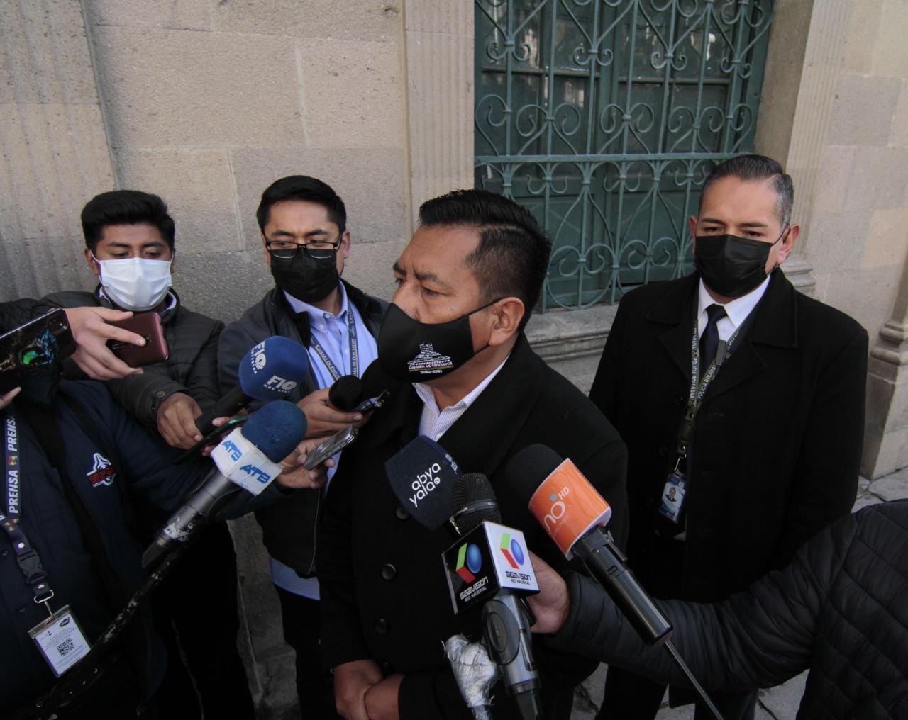 Presidente de Diputados pide a grupos “antivacunas” no desinformar a la población