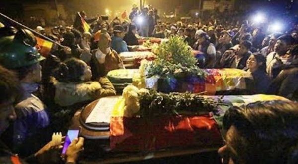 Diputado: Familiares de 38 muertos reclaman justicia mientras Áñez arma show político y mediático