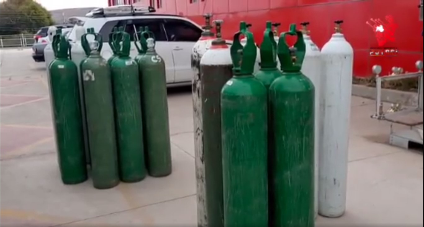 Potosí recibió este sábado 200 cilindros de oxígeno medicinal