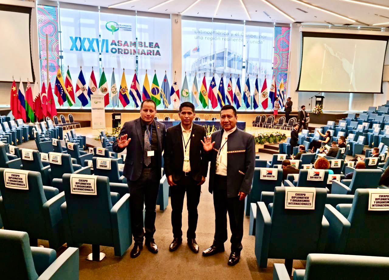 Presidentes del Senado y Diputados participan en de 36° Asamblea Ordinaria del Parlatino en Panamá