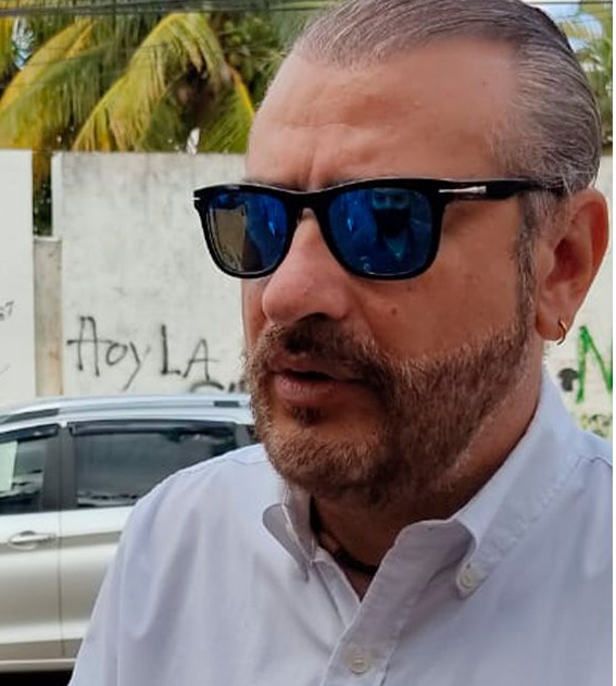 Concejal cruceño afirma que la Fiscalía favorece a Calvo pese a ejercicio indebido de la profesión