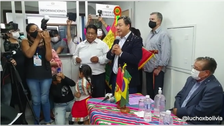 Presidente agradece apoyo de la comunidad boliviana en Brasil para la recuperación de la democracia