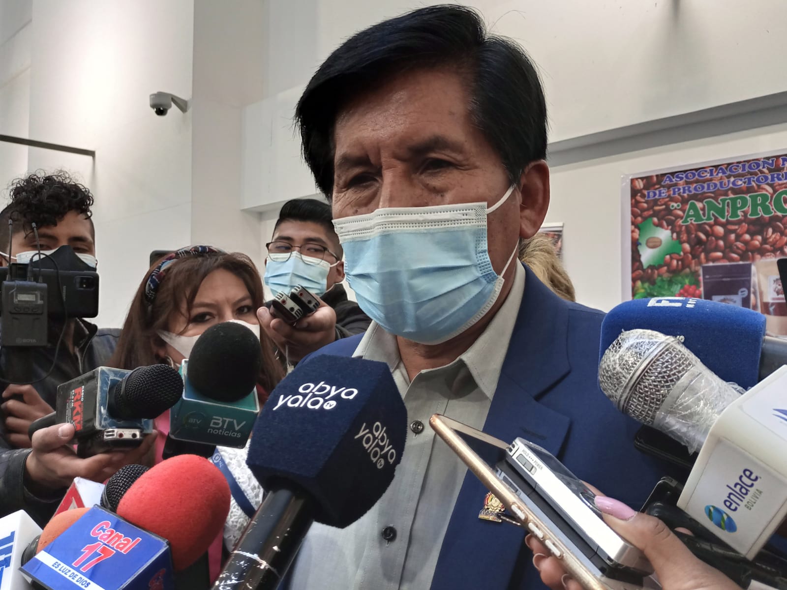 Senador Ajpi: Paro de dirigentes cívicos de Santa Cruz es un atentado a la economía