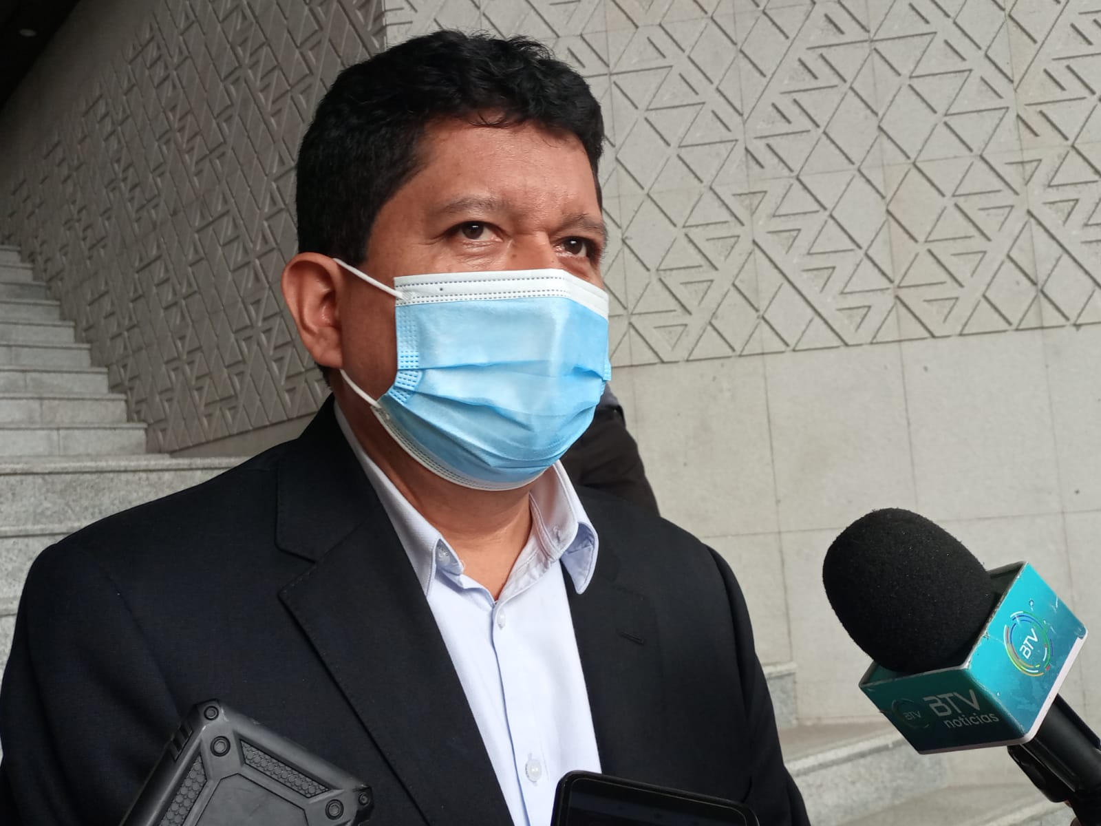 Senador Flores: Dirigentes cívicos y políticos se reúnen en Potosí para tapar lo acontecido el 2019