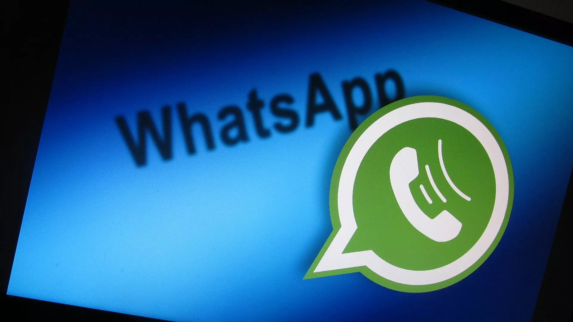 Reportan fallas en WhatsApp, Facebook e Instagram a nivel global