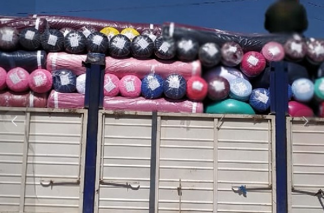 Aduana comisa vehículos, ropa, bebidas y telas de contrabando por valor de Bs 1,4 millones en cuatro regiones