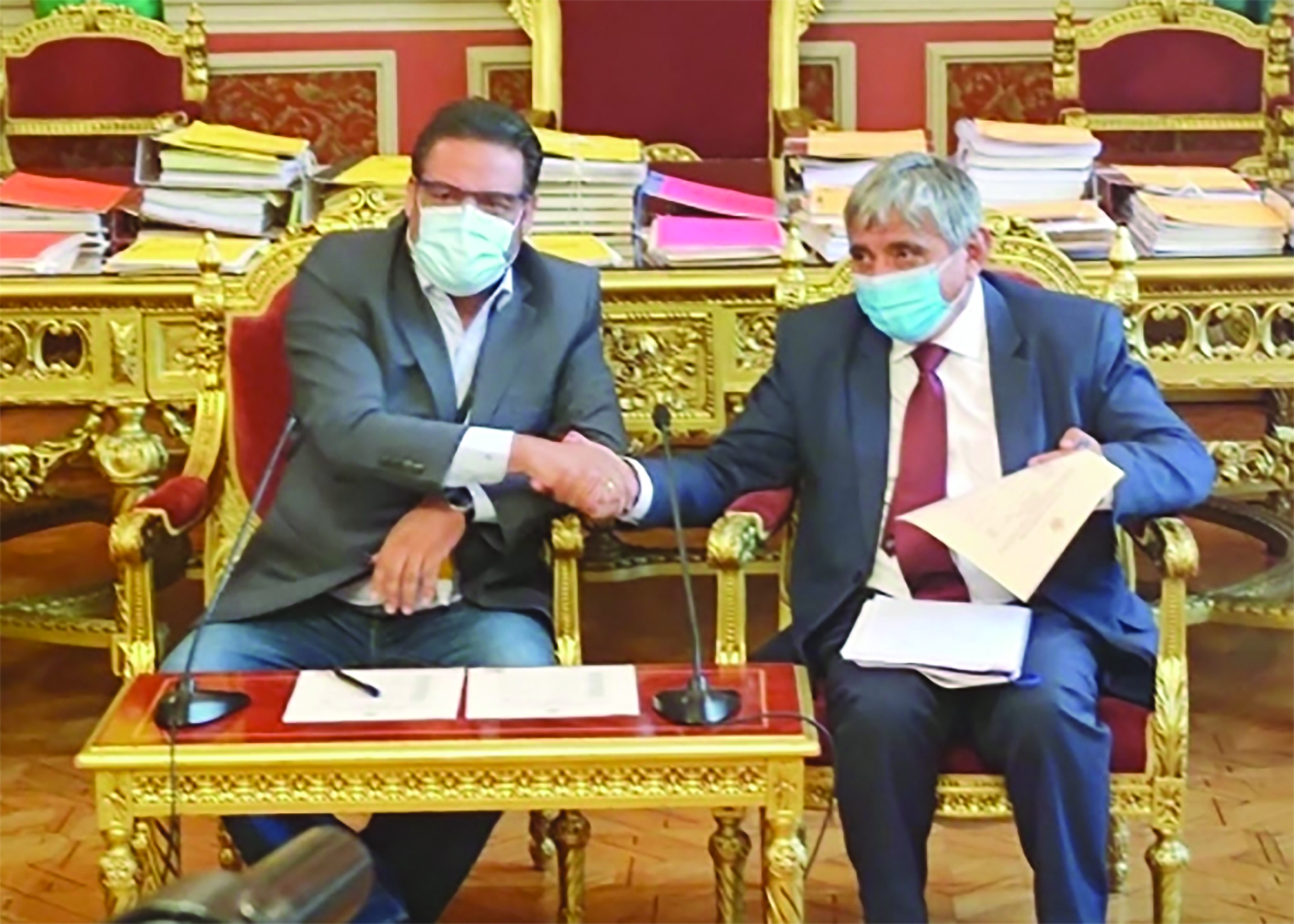 Concejala: Revilla y Arias se gastaron el dinero del seguro de los PumaKataris