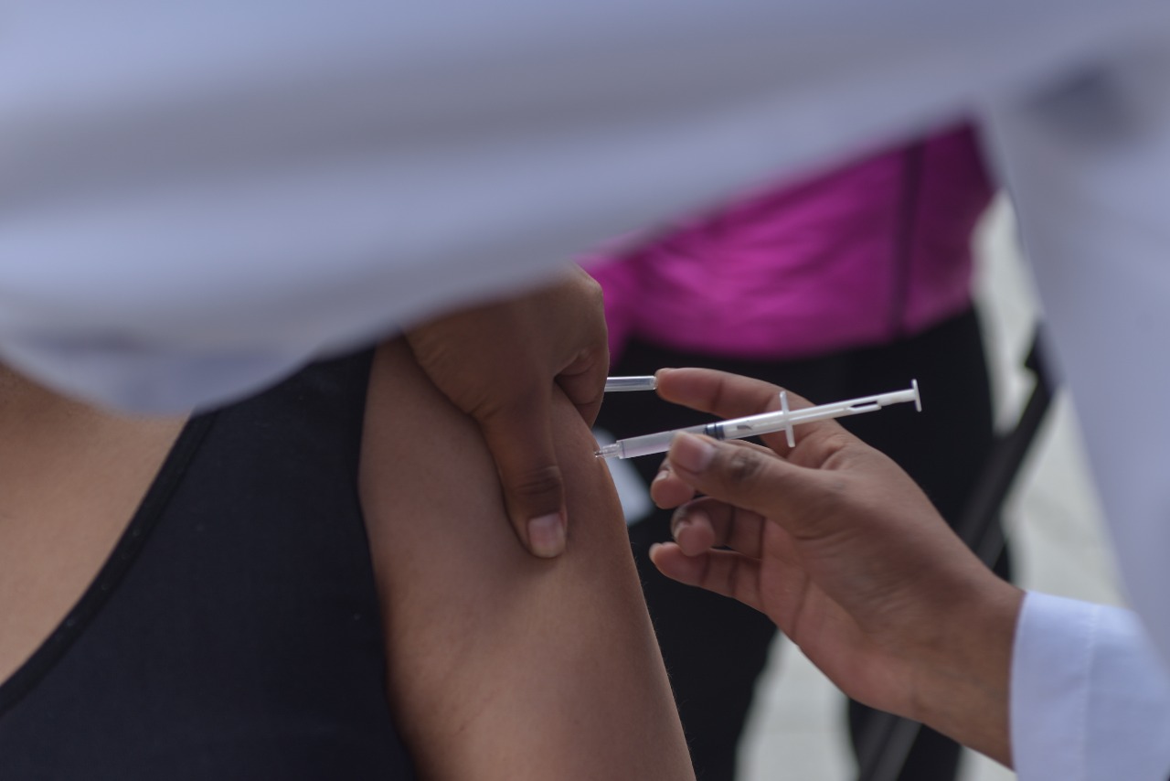 Defensa del Consumidor investiga denuncias de maltrato a adultos mayores en dependencias de la Caja Nacional de Salud