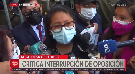 Eva Copa condena que legisladores de Camacho y Mesa falten al respeto a la investidura presidencial