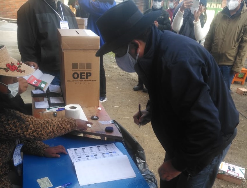 Vicepresidente pide votar en paz y respetar resultados de segunda vuelta de comicios subnacionales