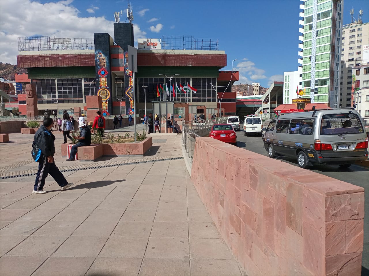 Viaductos de plaza Tejada Sorzano, obra sin planificación y cerrada a auditorías transparentes