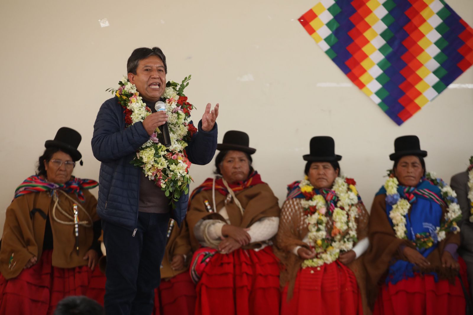 Vicepresidente pide a Bartolinas afianzar nexos con diferentes organizaciones de mujeres