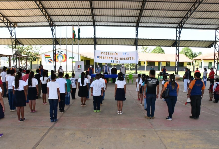 TED Pando entrega credenciales a gobiernos estudiantiles en distritos educativos del área rural