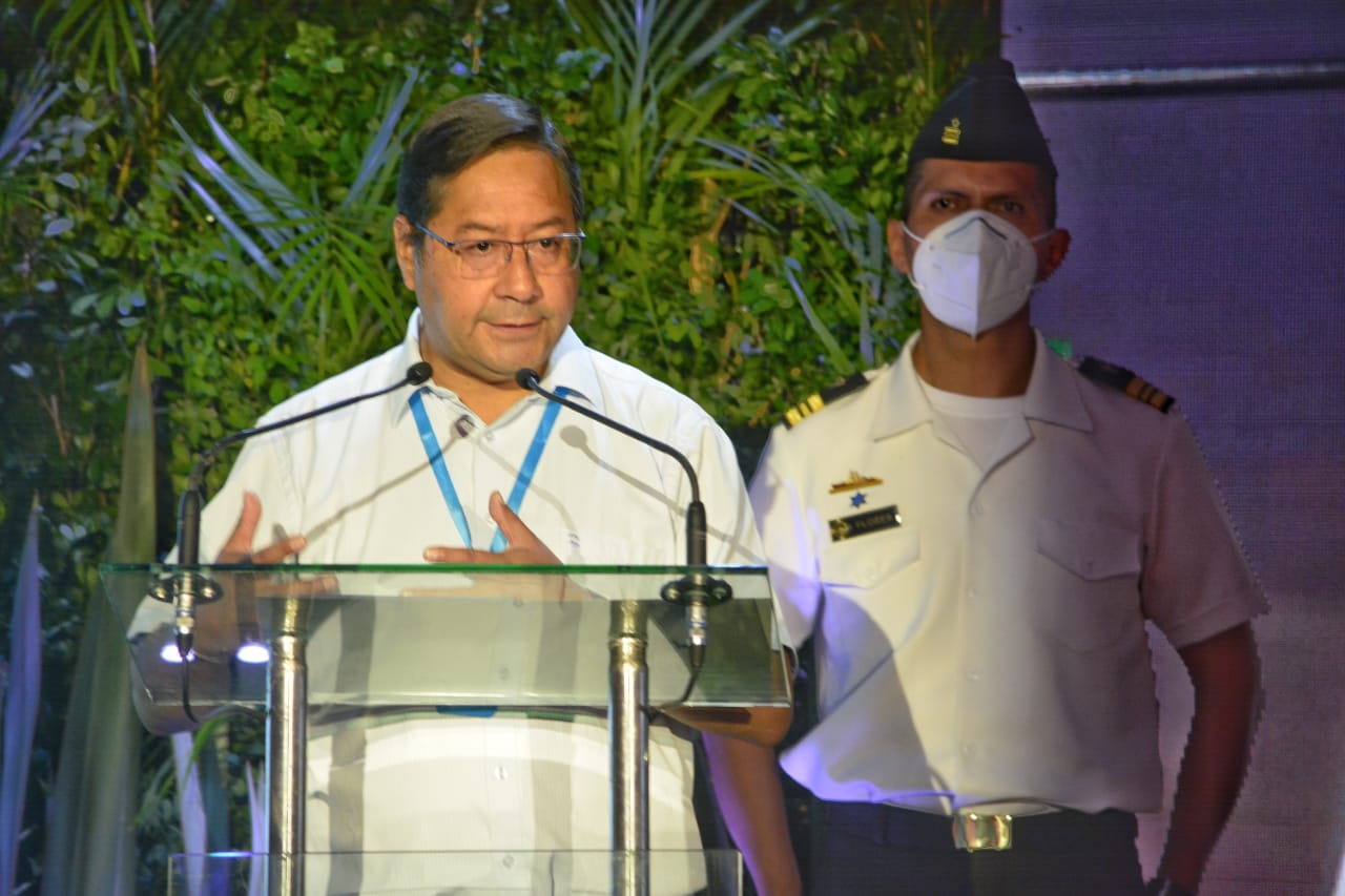 Bolivia implementa proyecto de diésel renovable para garantizar la soberanía energética