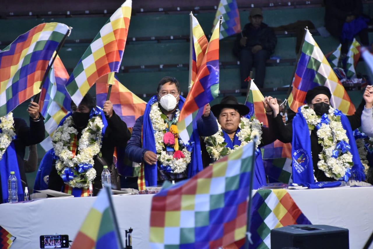 Presidente pide unidad a la Confederación Nacional de Mujeres Campesinas Bartolina Sisa en inauguración de su XVII congreso
